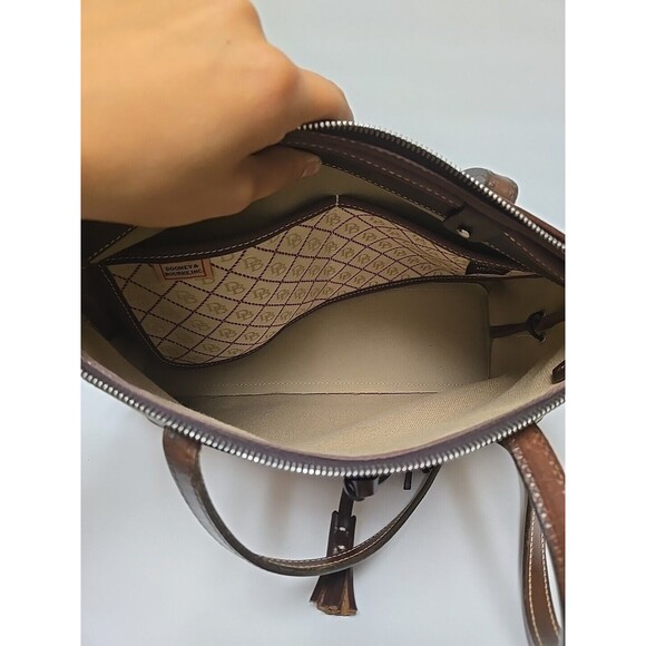 Dooney & Bourke Vintage Tassel Tote Purse Shoulder Bag Canvas Signature Logo 30 - Picture 6 of 15